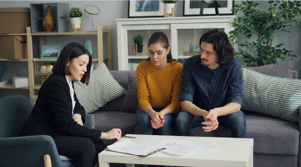 Expert-comptable et SCI en discussion