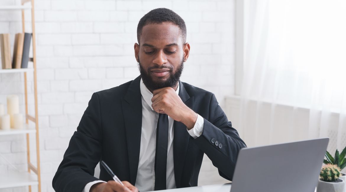 externaliser comptabilité ou gérer soi même