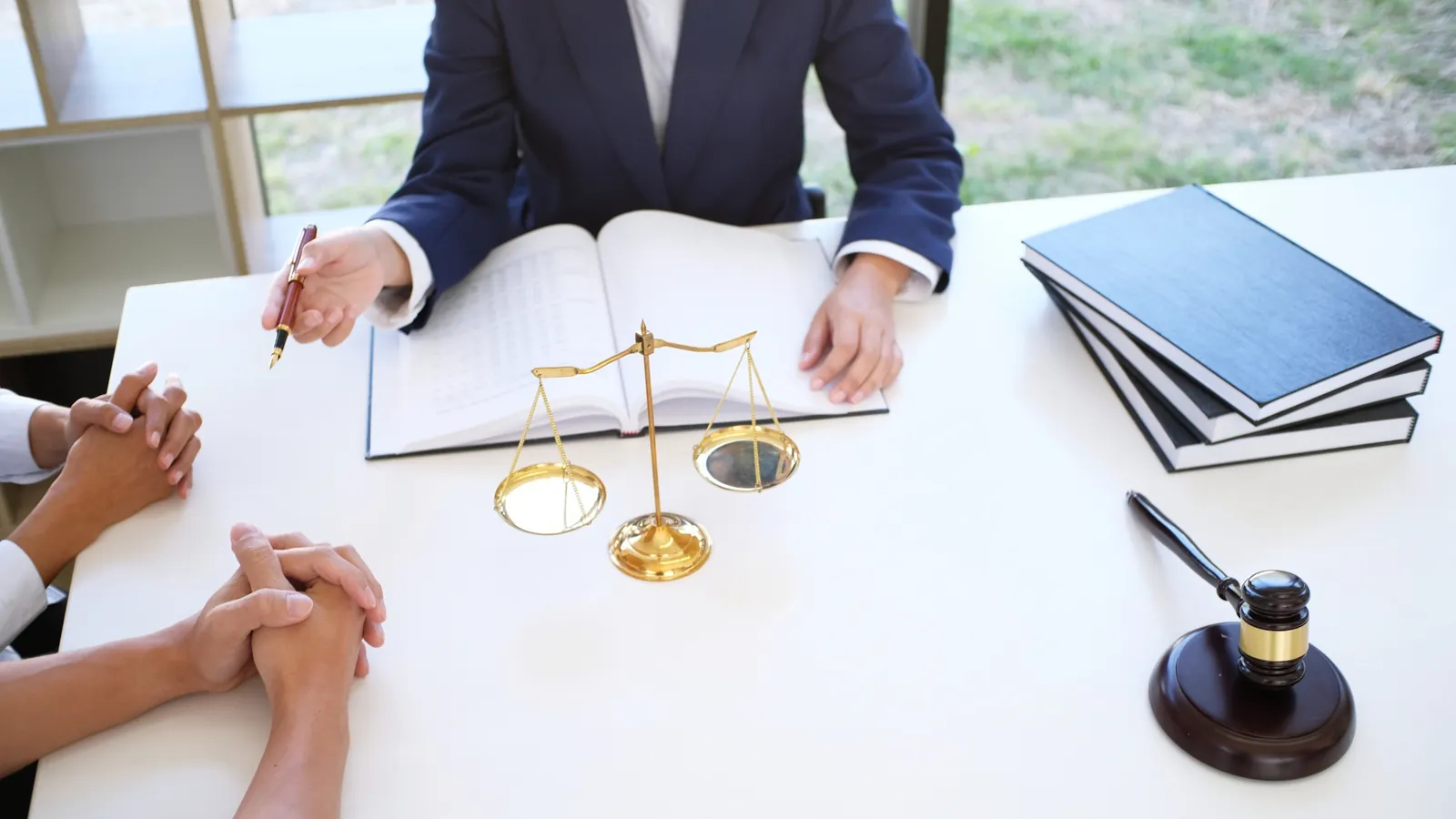 Trouver un expert-comptable pour un avocat spécialiste en affaires civiles